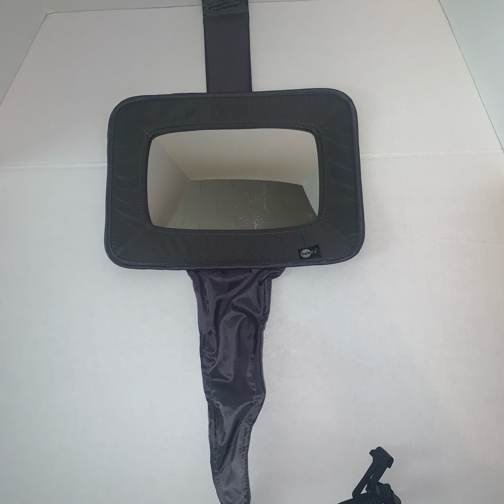 Gray SafeFit Extra Wide Baby Auto Car Seat (Shatter-resistant) Mirror